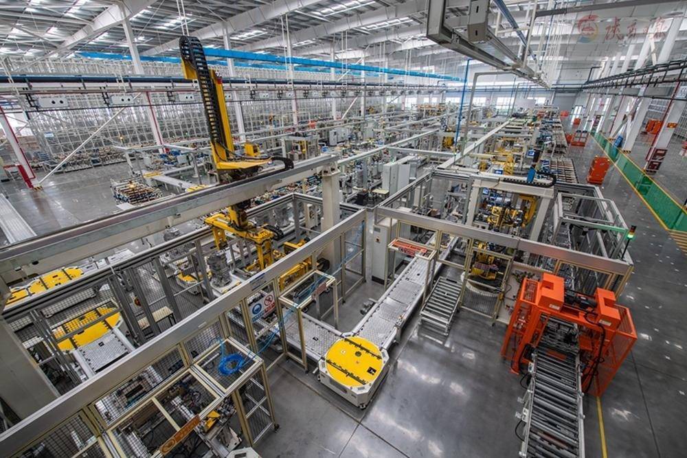 法士特高智新公司“智行”變速器新裝配線正式投產